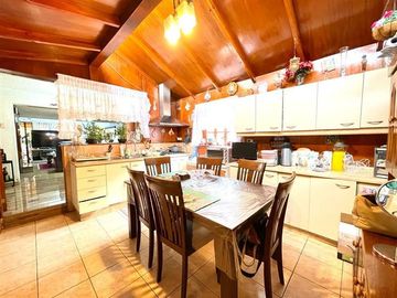 Casa en Venta en MA - Estación Pirque, Metro Ñuble, San Eugenio