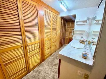 Casa en condominio en venta en Lomas AnAhuac