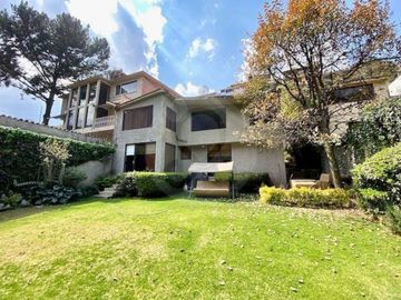 Casa en condominio en venta en Lomas AnAhuac