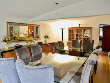 Casa en condominio en venta en Lomas AnAhuac