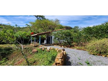 Vendo Eco Aldea Guane Vda. Regadillo Barichara a 1.2 km de Guane