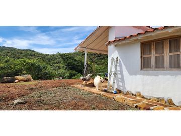 Vendo Eco Aldea Guane Vda. Regadillo Barichara a 1.2 km de Guane