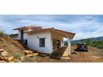 Vendo Eco Aldea Guane Vda. Regadillo Barichara a 1.2 km de Guane