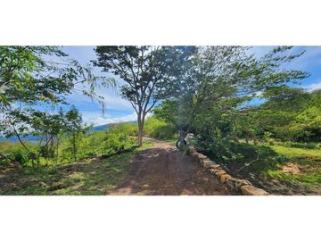 Vendo Eco Aldea Guane Vda. Regadillo Barichara a 1.2 km de Guane