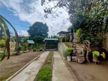 Se Vende Casa de Campo, Vía Alcalá a Filandia