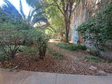 VENTA PH DEPTO 4 AMB C/PATIO EN AVELLANEDA CENTRO