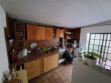 VENTA PH DEPTO 4 AMB C/PATIO EN AVELLANEDA CENTRO