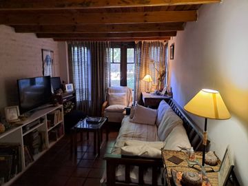 VENTA PH DEPTO 4 AMB C/PATIO EN AVELLANEDA CENTRO