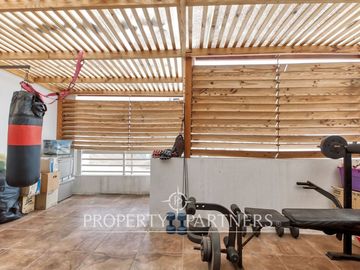 Venta casa con privilegiada vista sector Llacolen