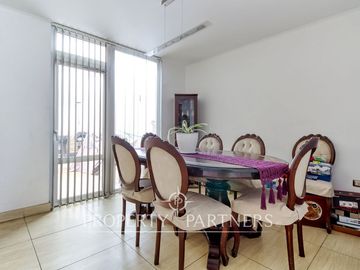 Venta casa con privilegiada vista sector Llacolen