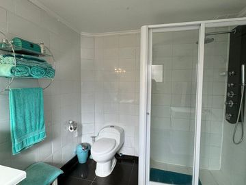 Venta Casa Amplia  y Cómoda  Bosques de Montemar