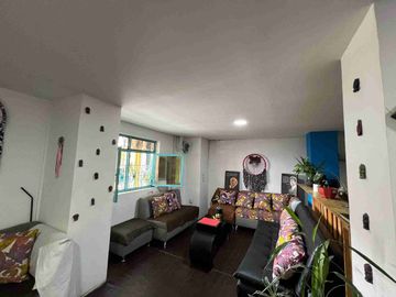 CASA COMERCIAL TRIFAMILIAR EN VENTA EN SECTOR LA BADEA/DOSQUEBRADAS