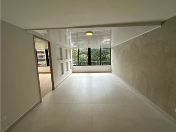HERMOSO APARTAMENTO REMODELADO CERCA A OVIEDO
