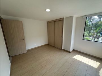 HERMOSO APARTAMENTO REMODELADO CERCA A OVIEDO