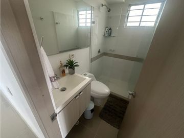 Venta de apartamento en el B/ valle del lili