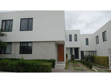 CASA EN VENTA EN EL REFUGIO EL MARQUES QUERETARO GAA