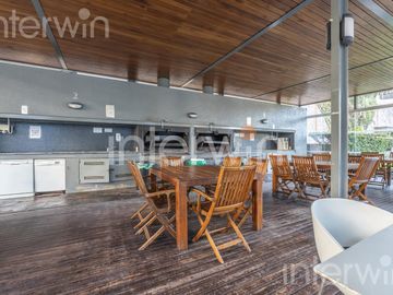 Departamento de 4 ambientes con cochera y baulera, Palermo - Palermo View- Venta.