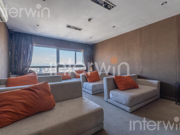 Departamento de 4 ambientes con cochera y baulera, Palermo - Palermo View- Venta.