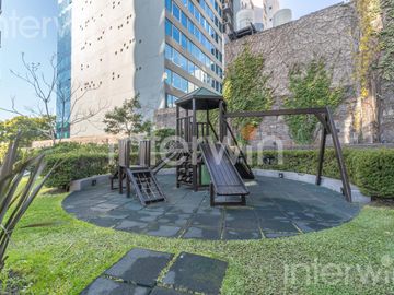 Departamento de 4 ambientes con cochera y baulera, Palermo - Palermo View- Venta.
