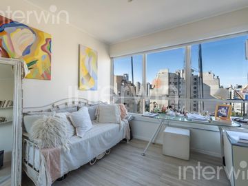 Departamento de 4 ambientes con cochera y baulera, Palermo - Palermo View- Venta.