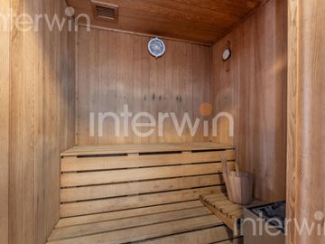 Departamento de 4 ambientes con cochera y baulera, Palermo - Palermo View- Venta.