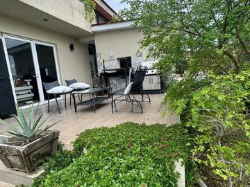 Casa en Venta / Renta en Fracc Santa Sofía Country Club (AMUEBLADA)