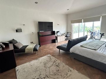 Casa en Venta / Renta en Fracc Santa Sofía Country Club (AMUEBLADA)