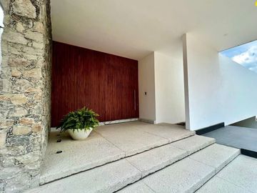 RESIDENCIA EN VENTA EN BALCONES DEL CAMPESTRE