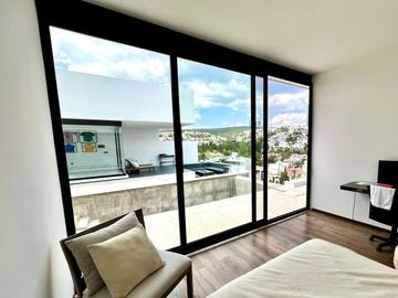 RESIDENCIA EN VENTA EN BALCONES DEL CAMPESTRE