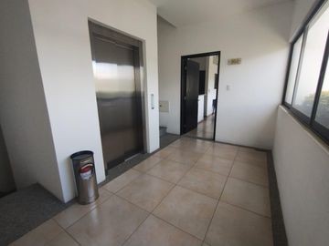 DEPARTAMENTO EN PARAISO COUNTRY CLUB