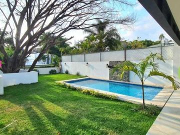 CASA EN VENTA ZONA DORADA, VISTA HERMOSA, CUERNAVACA