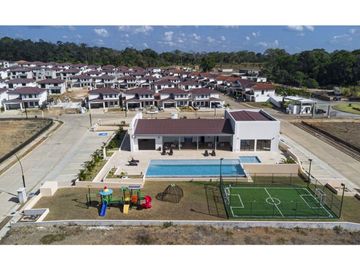 VENDO CASA EN LA CHORRERA COSTA VERDE ARCADIA – Modelo Lilia