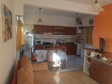 VENTA PH 3 AMBIENTES EN HAEDO NORTE BARRIO GUEMES