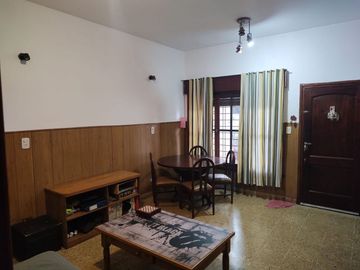 Venta Casa en Haedo Norte a la venta 4 Ambientes
