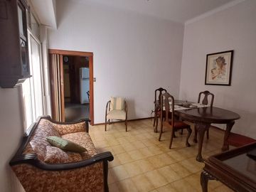VENTA PH 4 AMBIENTES CON PATIO EN BARRACAS CABA