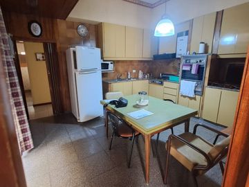 VENTA PH 4 AMBIENTES CON PATIO EN BARRACAS CABA