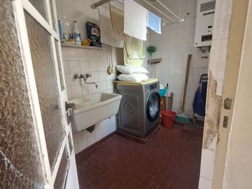VENTA PH 4 AMBIENTES CON PATIO EN BARRACAS CABA