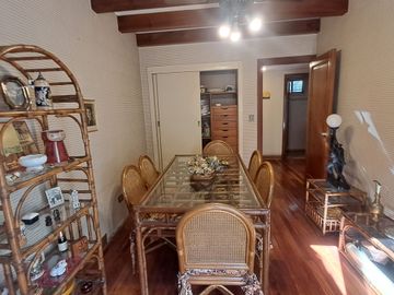 VENTA SEMIPISO 4 AMBIENTES CON PARRILLA CABA