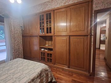 VENTA SEMIPISO 4 AMBIENTES CON PARRILLA CABA