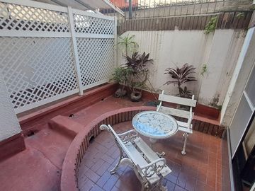 VENTA SEMIPISO 4 AMBIENTES CON PARRILLA CABA