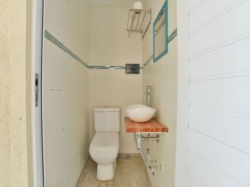 Venta casa en barrio Agustinas I, Villa Udaondo