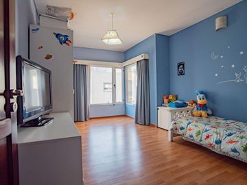 Venta casa en barrio Agustinas I, Villa Udaondo