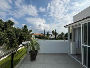 Casa en venta en el centro de Oaxtepec  Morelos