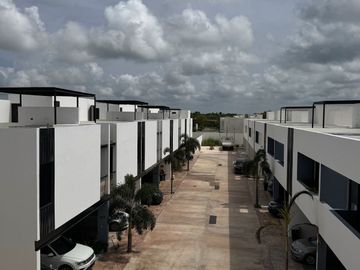 Casa en venta tipo TH con amenidades en Conkal, al norte de Mérida