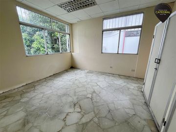 Casa de venta en Kennedy - Cerca al Policentro  – código:21043