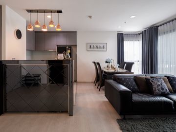 2 Bedroom Condo for sale at Rhythm Sukhumvit 36-38