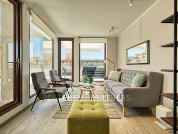 Penthouse nuevo, gran terraza y quincho