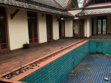 Standalone land and house for sale next to Laguna Homes.