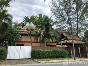 Standalone land and house for sale next to Laguna Homes.