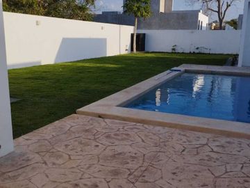 CASA EN VENTA DE  1 PISO EN JARDINES DE LA REJOYADA MERIDA, YUCATAN